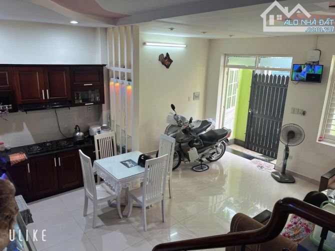 🏠NHÀ RẤT ĐẸP NGAY KHU BẮC HẢI, 47M2 (NGANG 5.4 NỞ HẬU 5.7), 3 TẦNG, 3 PHÒNG NGỦ - 3