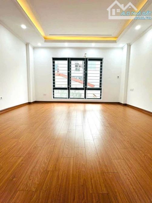 Cần bán nhà mới thang máy gần ôtô 36m2 ngõ 123 Phố Trần Cung - 3