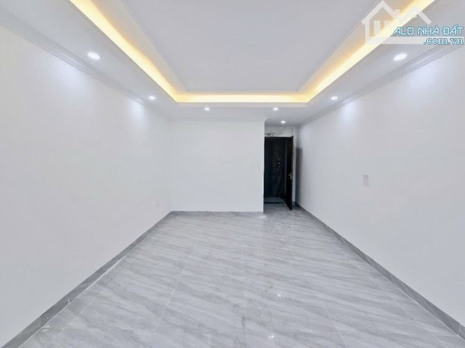 Nhà mới Hồ Tùng Mậu 44m2 7 tầng mt 4 mét nhỉnh 12 Tỷ - 🔥🔥🔥 NHÀ MỚI ĐẸP - THANG MÁY - GA - 4