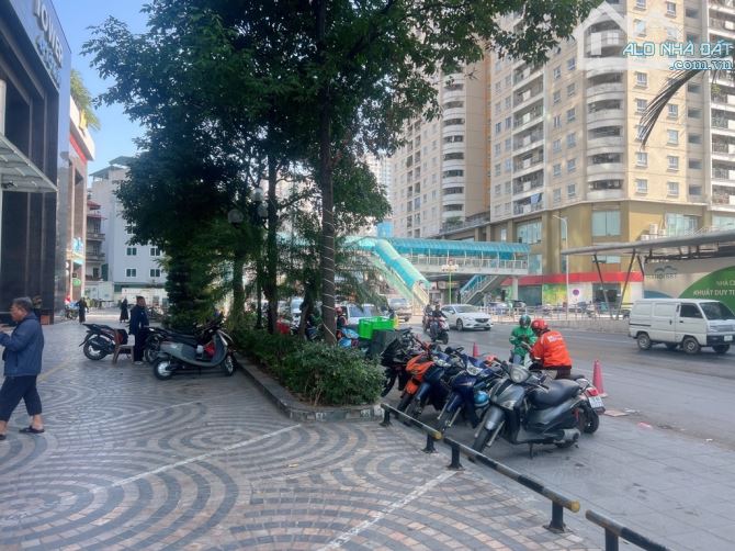 Bán Toà nhà VIWASEEN TOWER 48 Tố Hữu 1745m2- mt 80m- 192 tỷ - 5