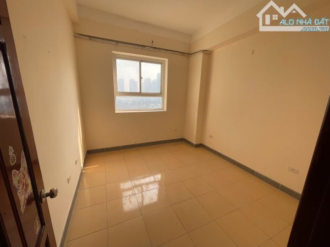 Cho thuê chung cư 310 Minh Khai 2pn đồ cơ bản giá tốt - 5