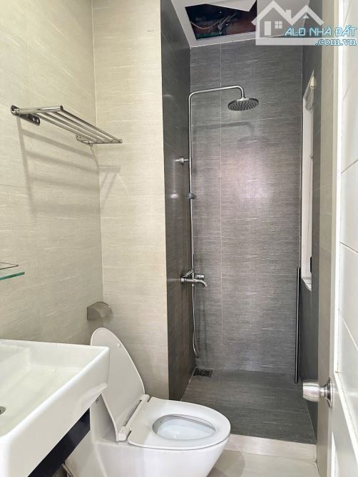 Bán nhà 3 tầng mặt tiền đừơng LÝ NHÂN TÔNG , Hải Châu , Đà Nẵng - 6