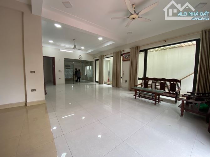 🏡 BIỆT THỰ 2 MẶT TIỀN VIEW CÁNH ĐỒNG - VỊ TRÍ ĐẸP - TIỆN ÍCH NGẬP TRÀN - LÝ TƯỞNG ĐẦU TƯ - 6