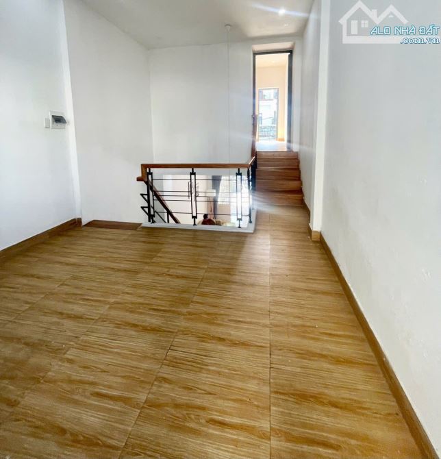 NHÀ 2 TẦNG HỒ XUÂN HƯƠNG -90M2 -CÓ SÂN ĐẬU ÔTÔ-SÁT BIỂN MỸ KHÊ-KHU VỰC TOÀN KHÁCH TÂY - 6