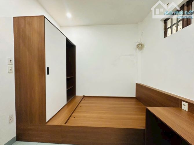 Bán nhà 03 tầng 3 mặt tiền kiệt OTO Rộng An Dương Vương, Tp.Huế Giá Tốt 3.3xx TỶ - 7