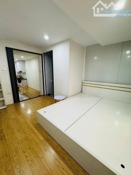 NHÀ 8/3 HAI BÀ TRƯNG 60M GIÁ 2.29 TỶ
