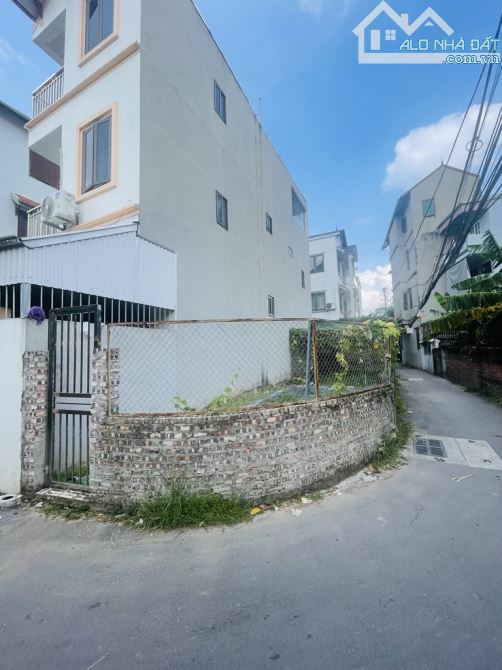 BÁN ĐẤT BÁT KHỐI 58M2, MT 4M, LÔ GÓC THOÁNG SÁNG, Ô TÔ 7 CHỖ VÀO ĐẤT, 5.6 TỶ. - 1