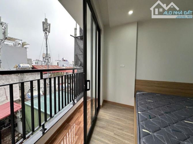 TÒA APARTMENT MỚI TINH- 40M RA MẶT HỒ TÂY-NGÕ Ô TÔ THÔNG- 8 TẦNG THANG MÁY-12 CĂN HỘ-77M2