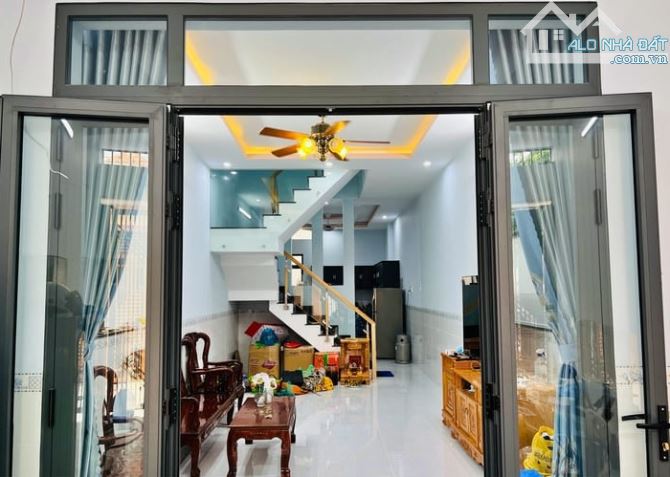 HẺM RỘNG 8M - 30M2 - NHÀ 1 TRỆT 1 LỬNG 1 LẦU - NHÀ ĐẸP DỌN VÀO Ở NGAY, QUẬN 10 - GIÁ HƠN 3