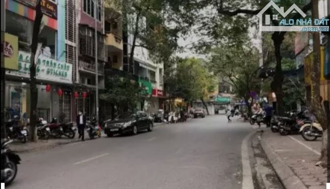 🇻🇳🇻🇳 Bán nhà 5 tầng phố Nguyên Hồng - Đống Đa - S 45m2 - mặt tiền 5m - Giá 1X tỷ ân
