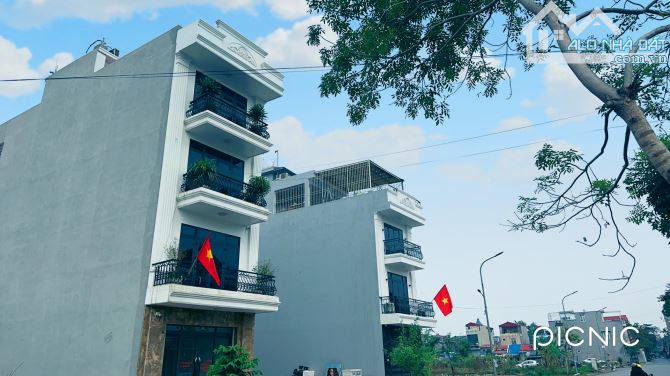 Cần bán đất 101 m² mặt đường trục chính phường Hùng Vương, Hồng Bàng buôn bán tốt