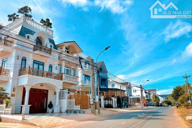 LÔ ĐẤT LIÊN KẾ RẺ NHẤT KHU VIP KQH ĐƯỜNG AN SƠN PHƯỜNG 4 ĐÀ LẠT