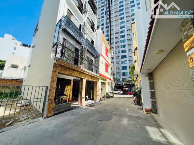 CẦN BÁN LÔ ĐẤT HẺM ĐƯỜNG CAO VĂN BÉ SAU CHUNG CƯ MƯỜNG THANH, TP NHA TRANG GIÁ 5,4 TỶ