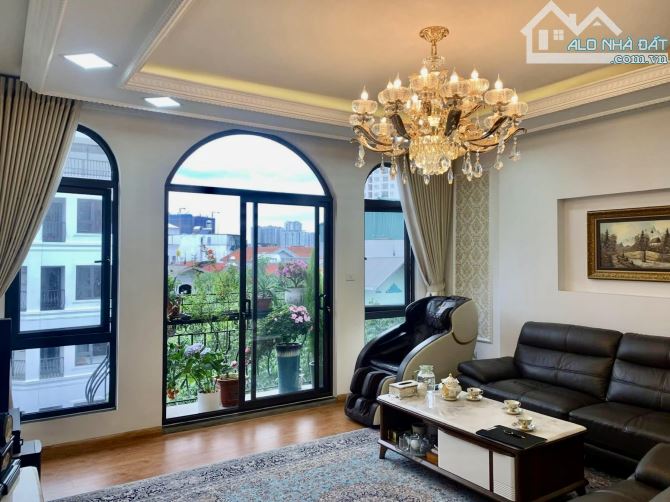 Tin Thật. Phân lô ô tô tránh Lạc Long Quân, 50m2x7T thang máy, MT 5m, 21.5 tỷ