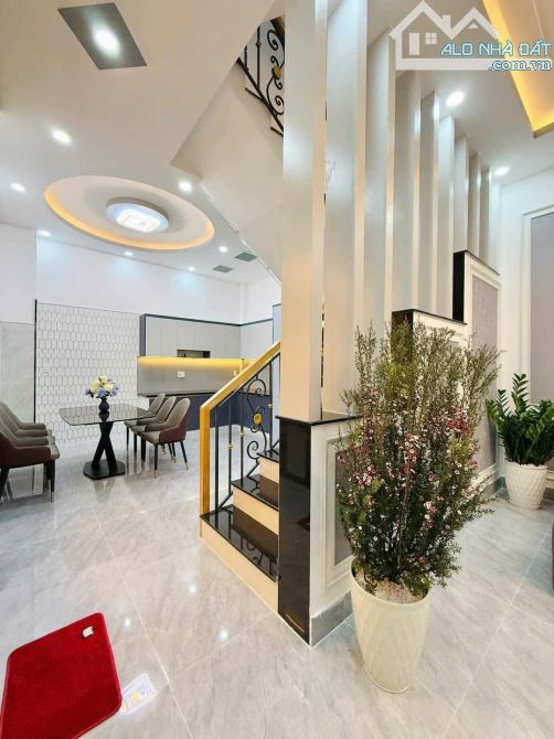 Bán Nhà 69M2, 3Tầng/4P.Ngủ, HẺM XE TẢI, Nguyễn Kiệm Gò Vấp, Nhỉnh 6 tỷ TL! - 1