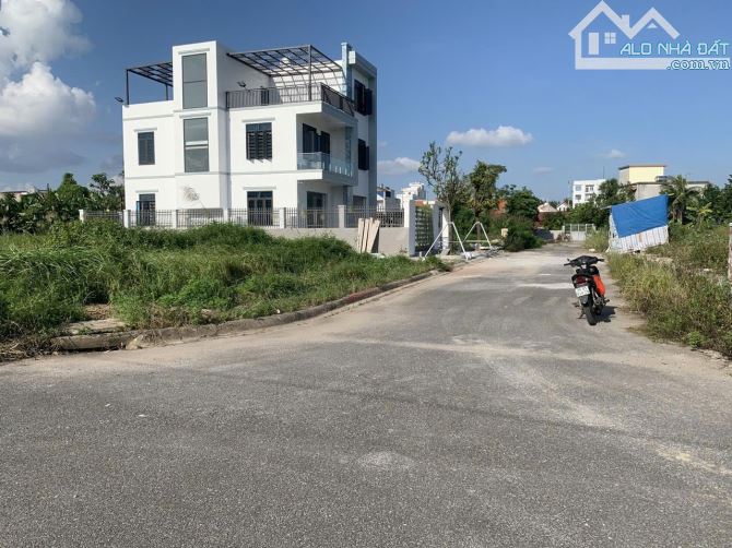 Bán 248m2 đất Anh Dũng 5 , Dương Kinh . Giá 21tr/m2 bìa đỏ chính chủ . - 1