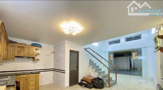 Bán gấp nhà 3,5 tầng Đông Trà, Dư Hàng Kênh, Lê Chân 52m2, giá 4,2 tỷ - 1