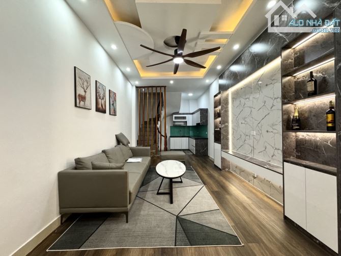 Ngõ 622 Minh Khai 30m2 5 tầng . Giá 5,95 tỷ - 1