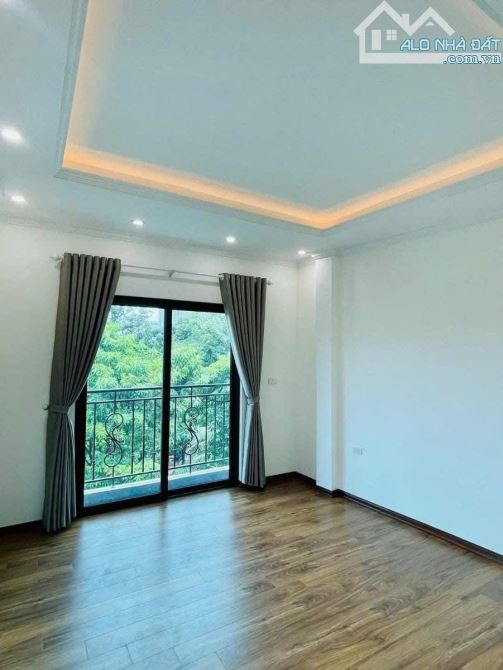 NHÀ MỚI ĐA SỸ HÀ ĐÔNG LÔ GÓC THANG MÁY,54M X 5TẦNG X MT3,8 M - 1