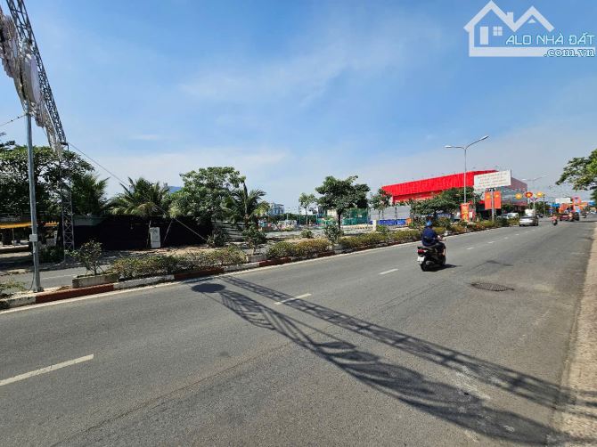 Đất mặt tiền kinh doanh trung tâm hành chính Dĩ An, phường Dĩ An, Tp Dĩ An. 13,8 tỷ - 2