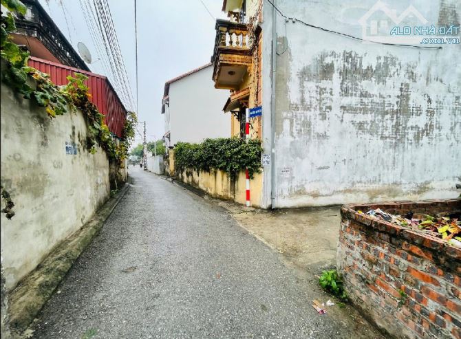 BÁN ĐÔNG DƯ GIA LÂM-NGÕ NÔNG THÔNG-OTO ĐỖ CỬA 47m2-mt4m-4,5 tỷ - 2