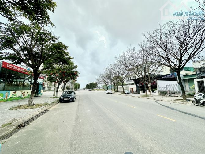 Bán đất 136,5m2 mặt tiền đường Hoàng Lanh, KQH Xuân Phú, bên cạnh Khu hành chính TP Huế - 2