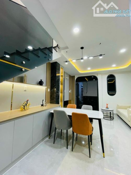 Nhà mới 42m2,đầy đủ nội thất,hẻm thông gần công viên Hoàng Văn Thụ,6.8Tỷ,trệt 2 tầng - 2