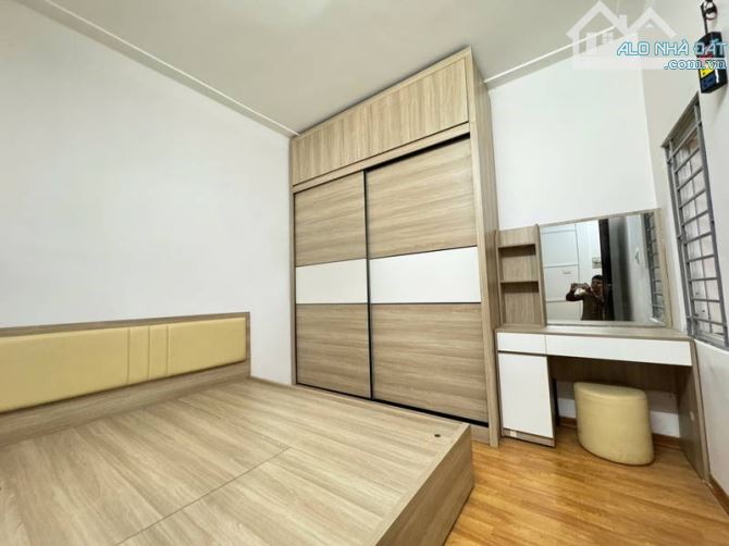 34M2, 4 TẦNG, 5 M MẶT TIỀN, NGÕ TO, THÔNG, HIẾM CÓ, KHÓ TÌM CẦU GIẤY. - 2