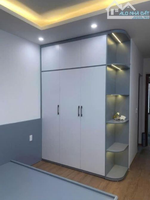 CHỦ GỬI BÁN NHÀ 2 THOÁNG ,NGÕ Ô TÔ, 5 TẦNG NHỈNH 6 TỶ TẠI CỔ LINH - LONG BIÊN - 2