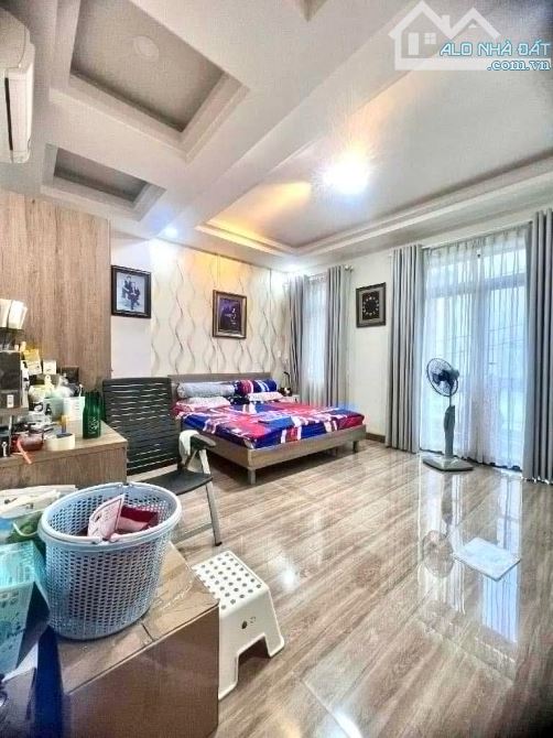 "Bán nhà HXH Huỳnh Văn Bánh,Q.Phú Nhuận, 4 tầng, 52m2, 4pn, cho thuê 300tr/năm, 11.4 Tỷ - 2