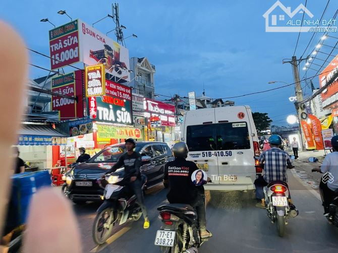 Bán đất mặt tiền xe tải thông ngay Tây Hòa, Phước Long A. Cách ga Metro 700m. DT 90m2 - 2