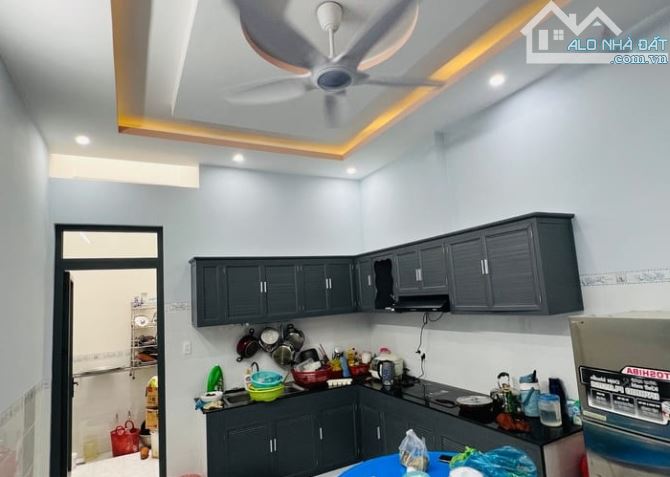 HẺM RỘNG 8M - 30M2 - NHÀ 1 TRỆT 1 LỬNG 1 LẦU - NHÀ ĐẸP DỌN VÀO Ở NGAY, QUẬN 10 - GIÁ HƠN 3 - 3