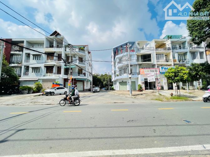 Bán đất đẹp - Hẻm xe hơi thông - 186m2 ngang 5.5m - Sát Mặt tiền - Gía 13.xỷ P. Linh Trung - 3