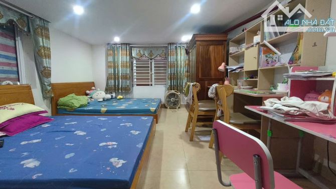 Bán biệt thự 4 tầng thang máy siêu đẹp 125m2- 9,5 tỷ Hồ Đá, Sở Dầu, Hồng Bàng, Hải Phòng - 3