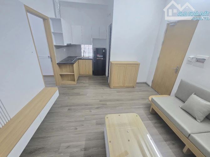 BÁN TOÀ CCMN CẦU GIẤY Ô TÔ ĐỖ CỬA 148M 8 TẦNG MẶT TIỀN 8M DÒNG TIỀN 1,5 TỶ NĂM - 3