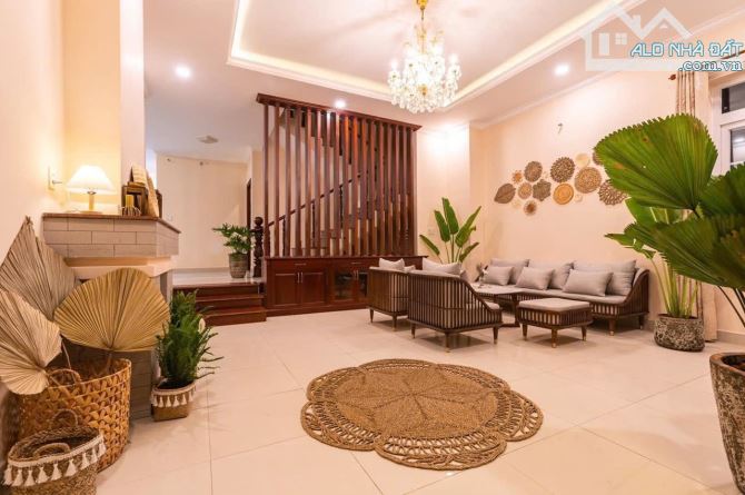 Bán Villa Mặt Tiền Khu Golf Valley Đường Nguyễn Thị Nghĩa, P2, Đà Lạt - 3