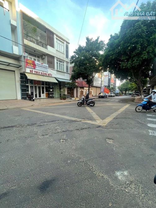 Bán nhà C4 2 mặt tiền đường Y Jut, P.Thành Công , TP BMT - 4