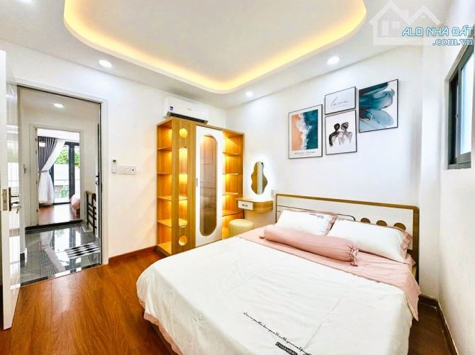 SIÊU PHẨM 3 TẦNG FULL NỘI THẤT, DT 45 M2, Ô TÔ ĐẬU CỔNG, GẦN CHỢ PHAN VĂN TRỊ, BÌNH THẠNH. - 4