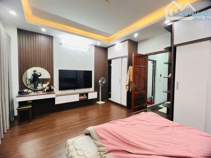 BÁN NHÀ ĐẸP TRƯƠNG ĐỊNH – MINH KHAI, 60M² – 5 TẦNG – MẶT TIỀN 5.3M - 5