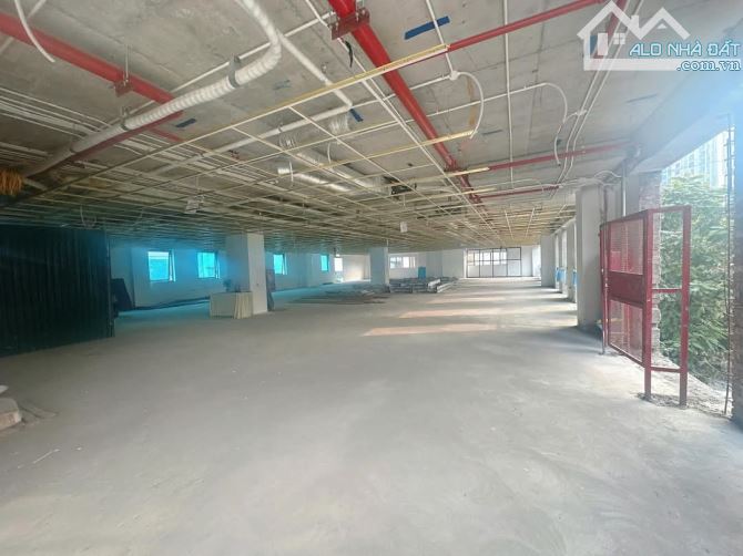 CHUYỂN NHƯỢNG TOÀ VĂN PHÒNG HẠNG B - SHOPHOUSE - LẠC TRUNG - HAI BÀ TRƯNG HÀ NỘI - 4