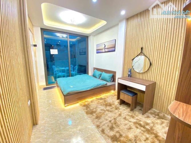 NHÀ MỚI ĐẸP PHỐ NGUYỄN KHOÁI – KINH DOANH - Ô TÔ ĐỖ CỬA – 30 M2 – 3 TẦNG – 3,6 TỶ - 5