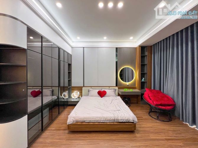 🏡🏡🏡NHÀ TRỆT 2 LẦU MỚI ĐẸP - FULL NỘI THẤT CAO CẤP - Đ. D4 KDC HỒNG LOAN GIÁ CHỈ 5.9 TỶ - 9