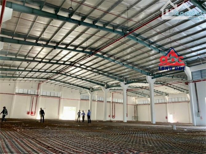 Nhà xưởng sản xuất ngoài KCN, PC tự động xây dựng kiên cố. giao thông thuận lợi