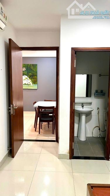 chung cư PN Techcons,Hoa sứ, Phú NHuận:95m2, 2p ngủ,2wc,NTCC,18tr/th