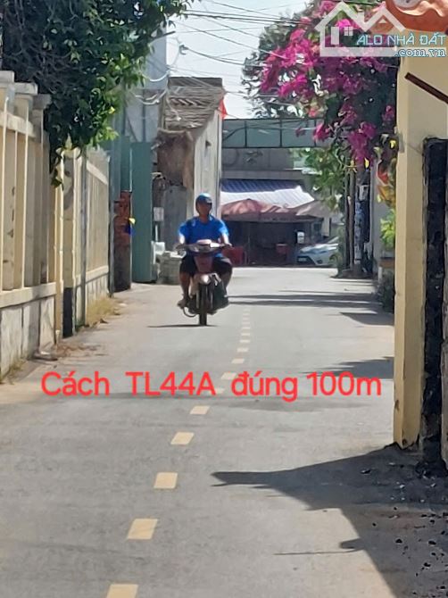 BÁN ĐẤT NGAY TL44A PHƯỚC HỘI - H LONG ĐẤT , XXUNG QUANH ĐỦ CÁC TIỆN ÍCH