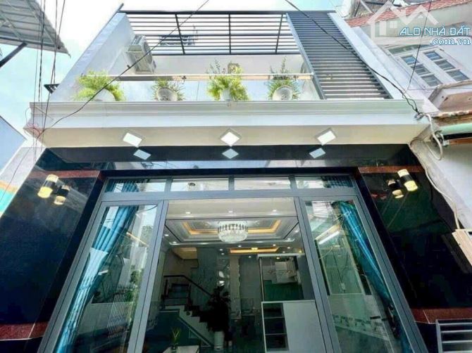 Nhà sổ riêng biệt 4,2x8m nở hậu 4,9m xây 2 tầng. Hẻm 2056 HTP TT Nhà Bè