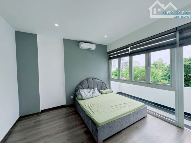 Bán nhà ngay trung tâm Vip Q.6 MT Minh Phụng -5.5x21m XD Hầm 7 tầng - giá 27 tỷ.