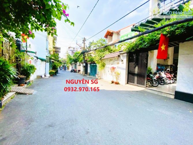 LÊ VĂN SỸ Q.3, 4 TẦNG, DT 85M2 (5 x 17), HẺM 8M KD ĐỈNH, 7 CHỖ VÔ NHÀ, QUAY ĐẦU THOẢI MÁI.