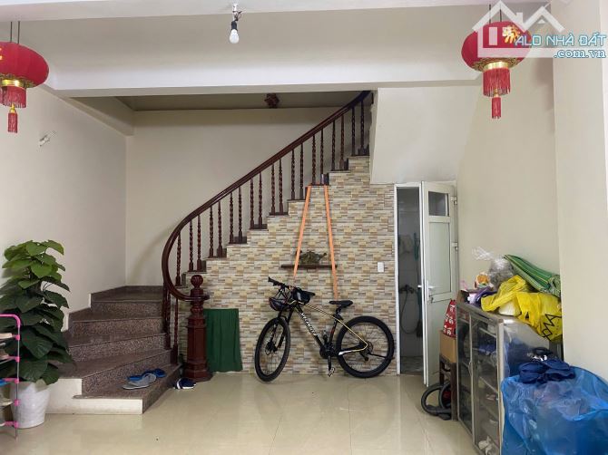 Bán nhà riêng Tân Mai oto tránh kinh doanh vừa ở vừa làm văn phòng 60m2 x5T