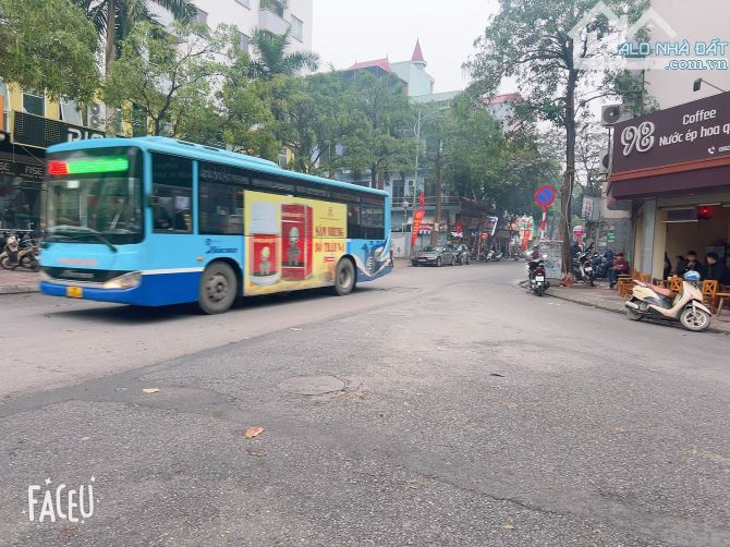 MẶT PHỐ NGUYỄN SƠN, LONG BIÊN. NGAY SÁT NGÃ TƯ NGUYỄN SƠN, NGUYỄN VĂN CỪ.150m2,Chỉ 30 tỷ.